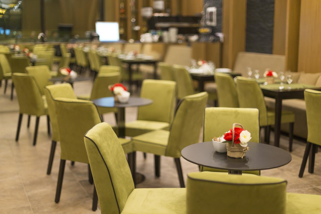 Sun Hotel Дуррес Экстерьер фото