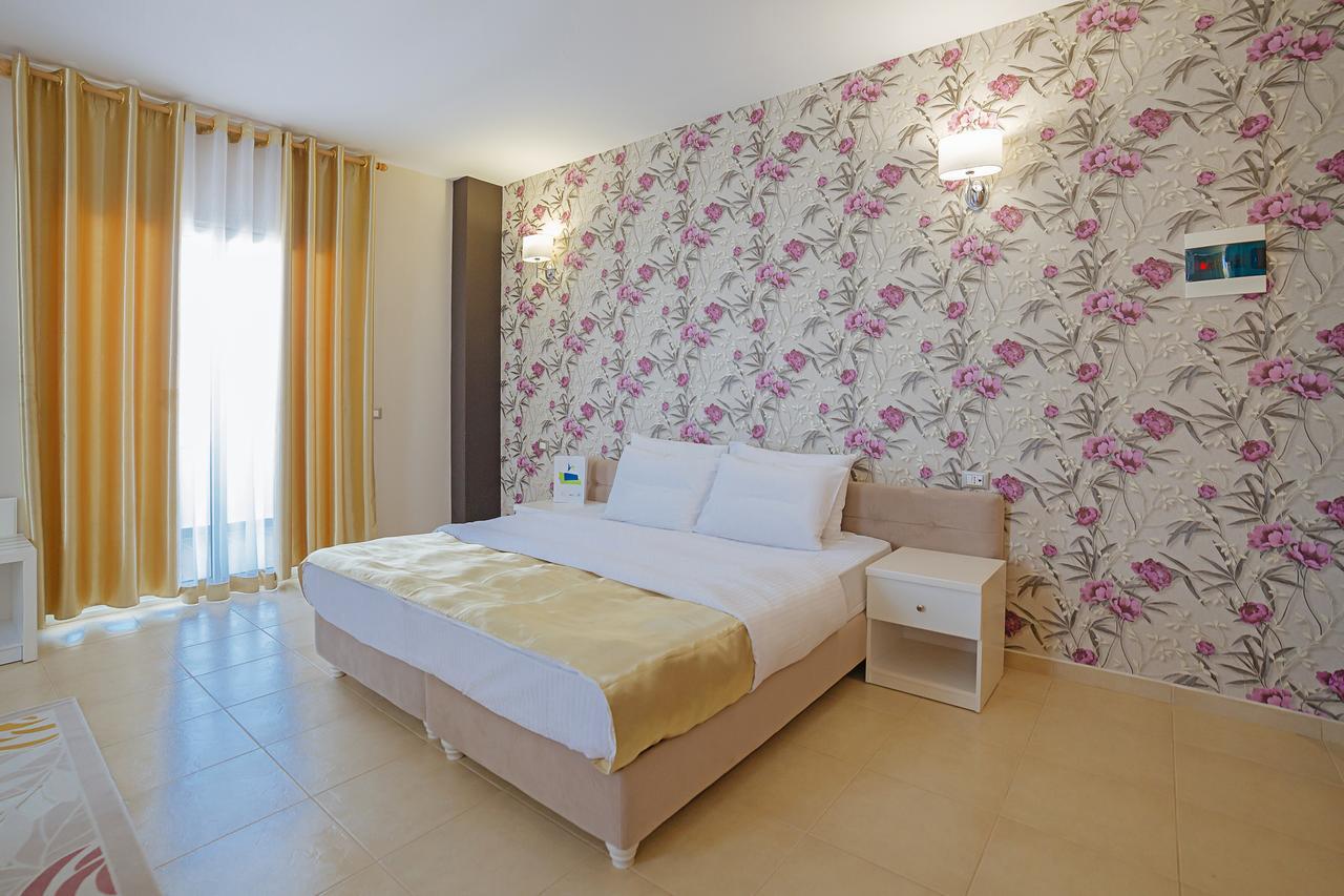 Sun Hotel Дуррес Экстерьер фото